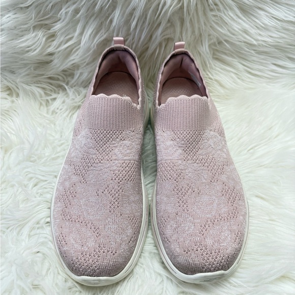 Skechers Pink Knit Slip-On Sneakers Size 8.5 Lightweight Comfort Walking Shoes - Picture 3 of 8